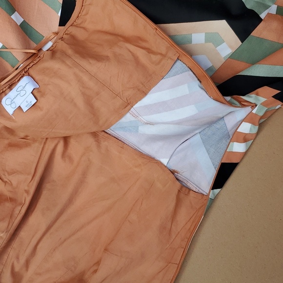 Jessica Simpson Halter dress, size 6 - Picture 3 of 8